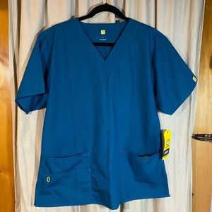 Wonderwinks Scrub Top